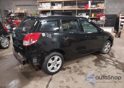 2004 Toyota Matrix Xr z USA, uszkodzony, nr VIN 2T1LR38E24C266314